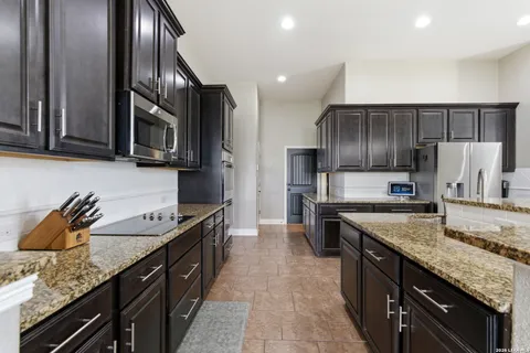 $645,000 | 3335 Harvest Crest, Marion, TX 78124