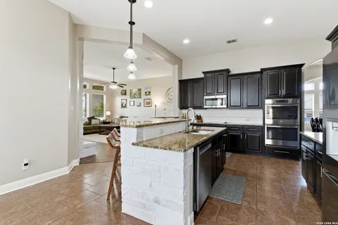 $645,000 | 3335 Harvest Crest, Marion, TX 78124