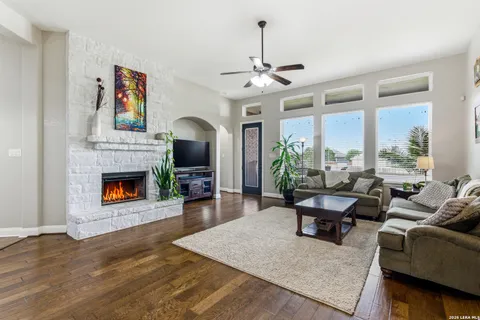$645,000 | 3335 Harvest Crest, Marion, TX 78124