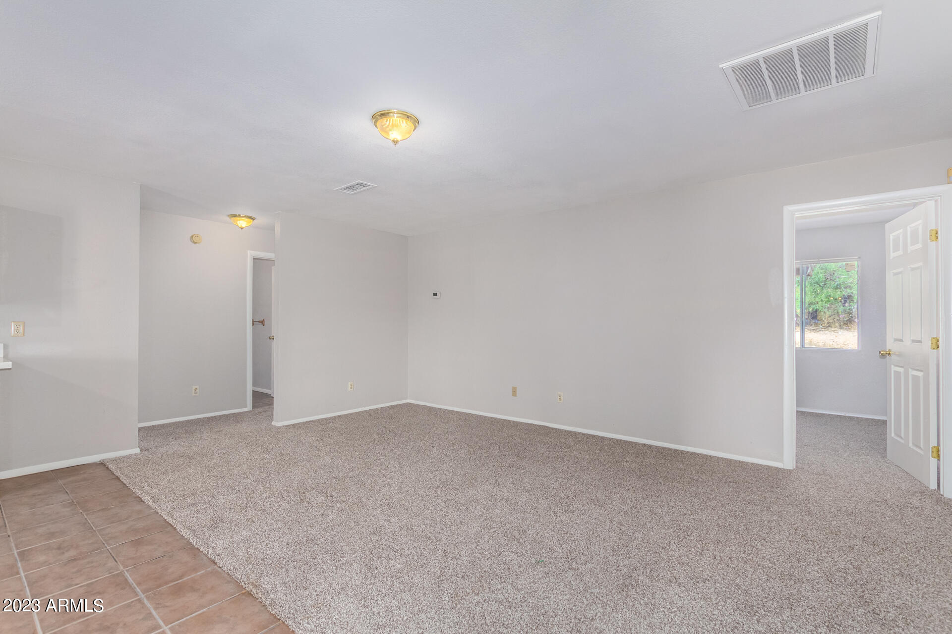 584 Ruben Court Rio Rico, AZ 85648 - Photo 4 of 12 Living Room 2