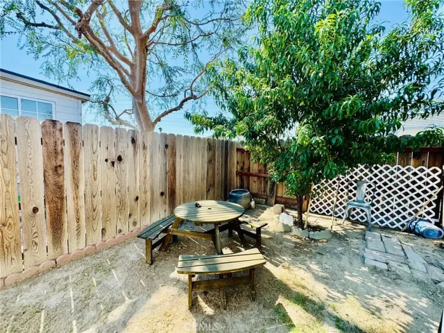 $89,999 | 4401 Hughes Lane, Unit 57, Bakersfield, CA 93301