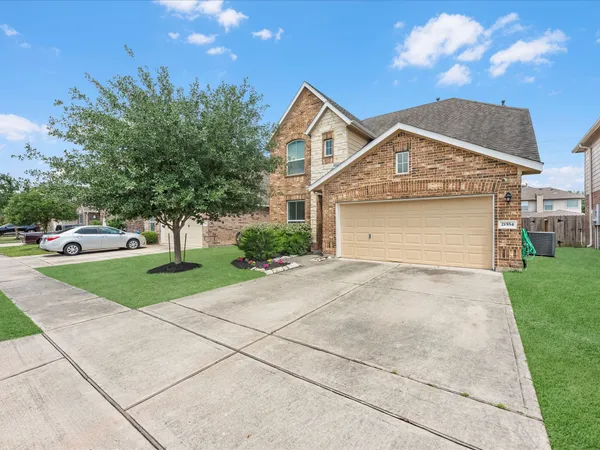 $325,000 | 21554 Rainfall Park Drive, Spring, TX 77388