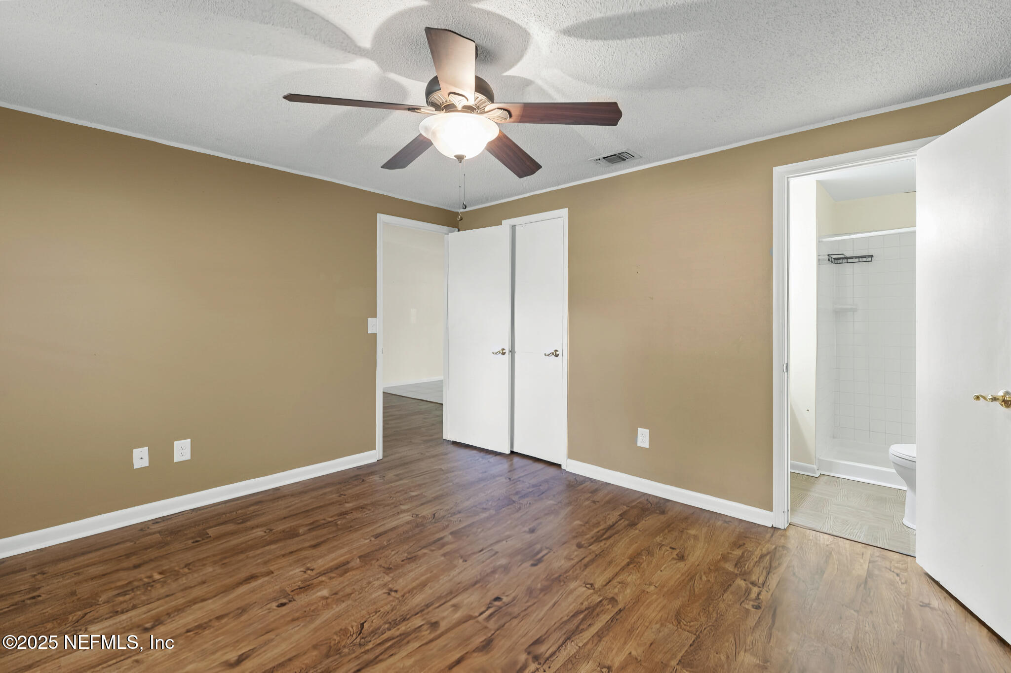 11437 Ricky Way Jacksonville, FL 32223 - Photo 17 of 25 11437 Ricky Way 051425 016