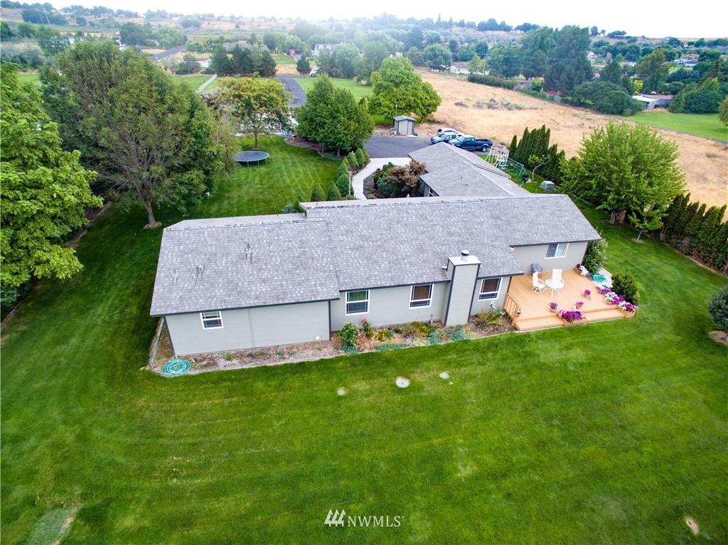 4548 Rd K Northeast Moses Lake, WA 98837 - Photo 2 of 21 Gallery Image 2