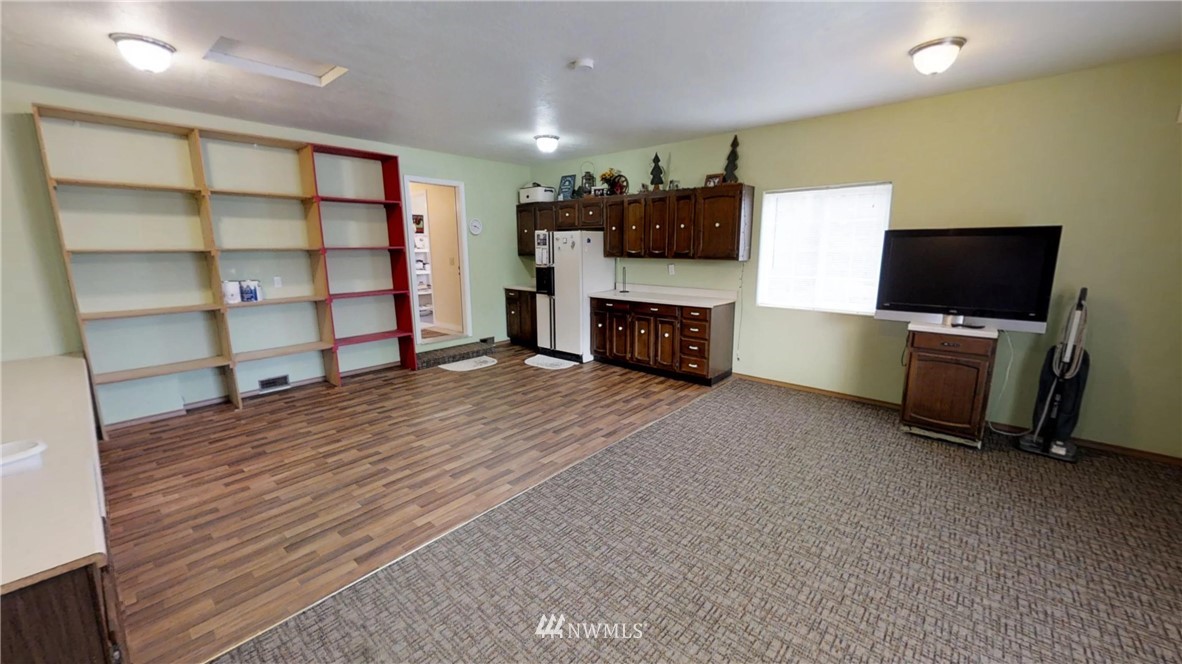 4548 Rd K Northeast Moses Lake, WA 98837 - Photo 11 of 21 Gallery Image 11