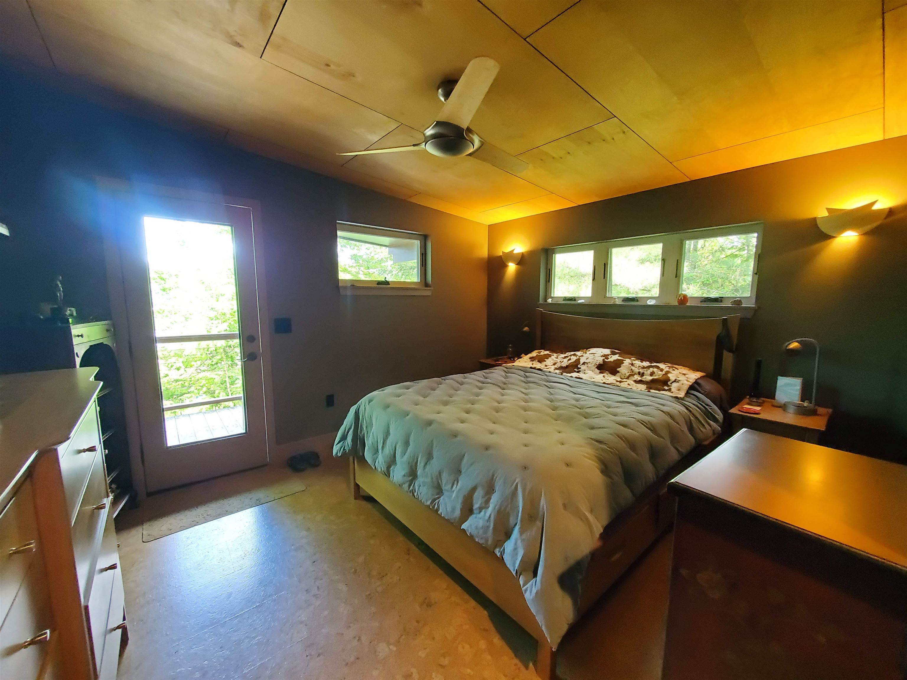 1046 Goose Pond Road Canaan, NH 03741 - Photo 8 of 34