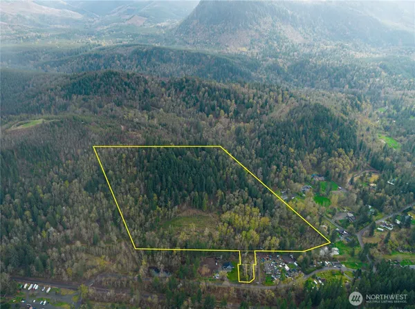 $299,950 | 35-xxx Cumberland Way Southeast, Enumclaw, WA 98022