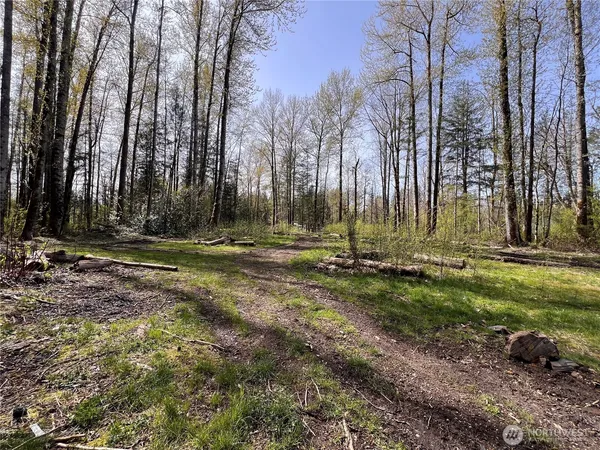$299,950 | 35-xxx Cumberland Way Southeast, Enumclaw, WA 98022