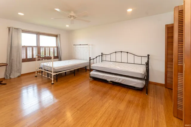 $3,995 | 603 West Water Street, Newburgh, IN 47630