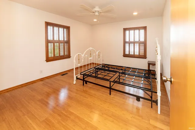 $3,995 | 603 West Water Street, Newburgh, IN 47630