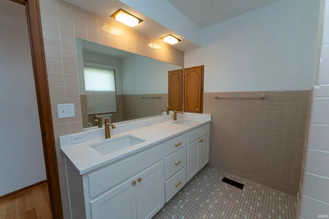 $3,995 | 603 West Water Street, Newburgh, IN 47630