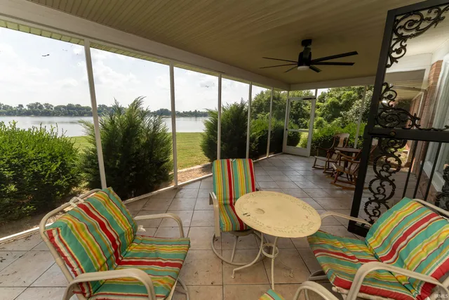 $3,995 | 603 West Water Street, Newburgh, IN 47630