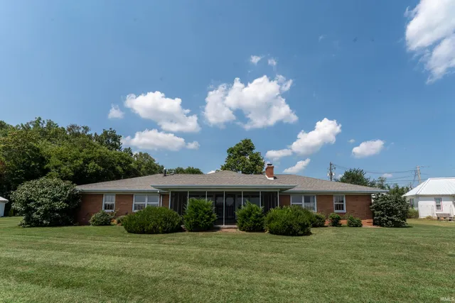 $3,995 | 603 West Water Street, Newburgh, IN 47630