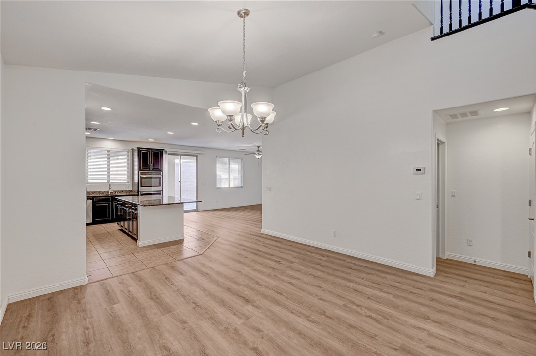 7272 Spring Flower Avenue Las Vegas, NV 89117 - Photo 2 of 24