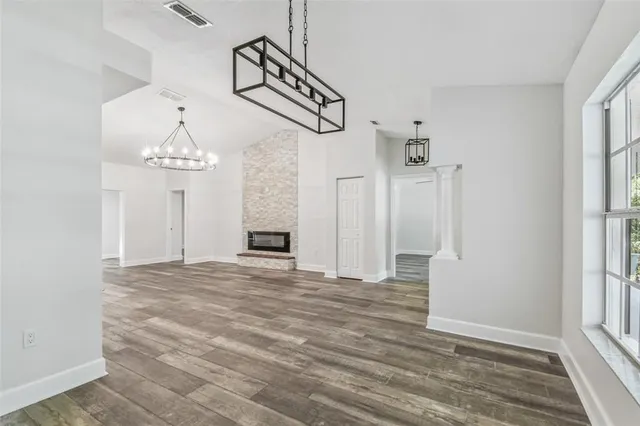 $855,000 | 2513 North Valrico Road, Seffner, FL 33584