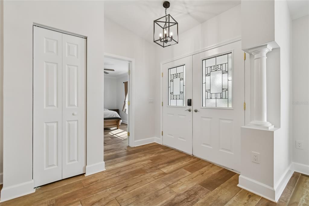 2513 North Valrico Road Seffner, FL 33584 - Photo 21 of 76