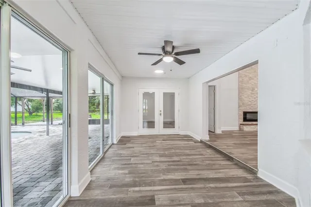 $855,000 | 2513 North Valrico Road, Seffner, FL 33584