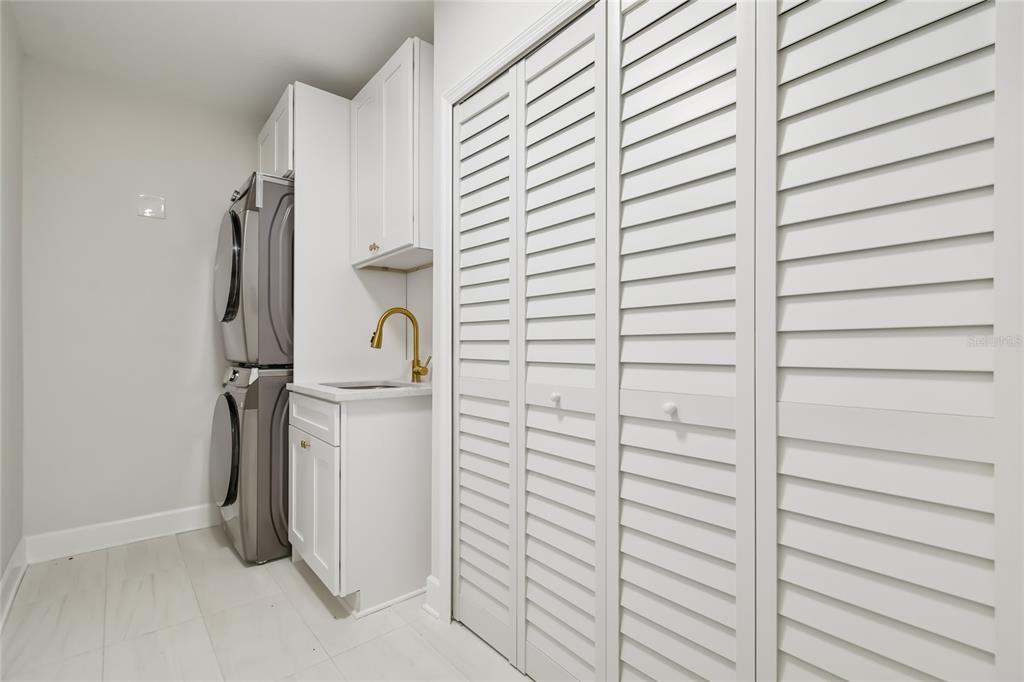 2513 North Valrico Road Seffner, FL 33584 - Photo 47 of 76