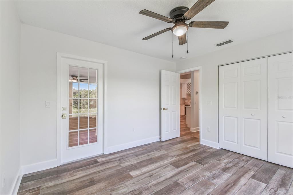 2513 North Valrico Road Seffner, FL 33584 - Photo 49 of 85