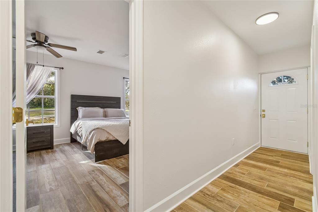 2513 North Valrico Road Seffner, FL 33584 - Photo 50 of 76 a bedroom with a bed and a window