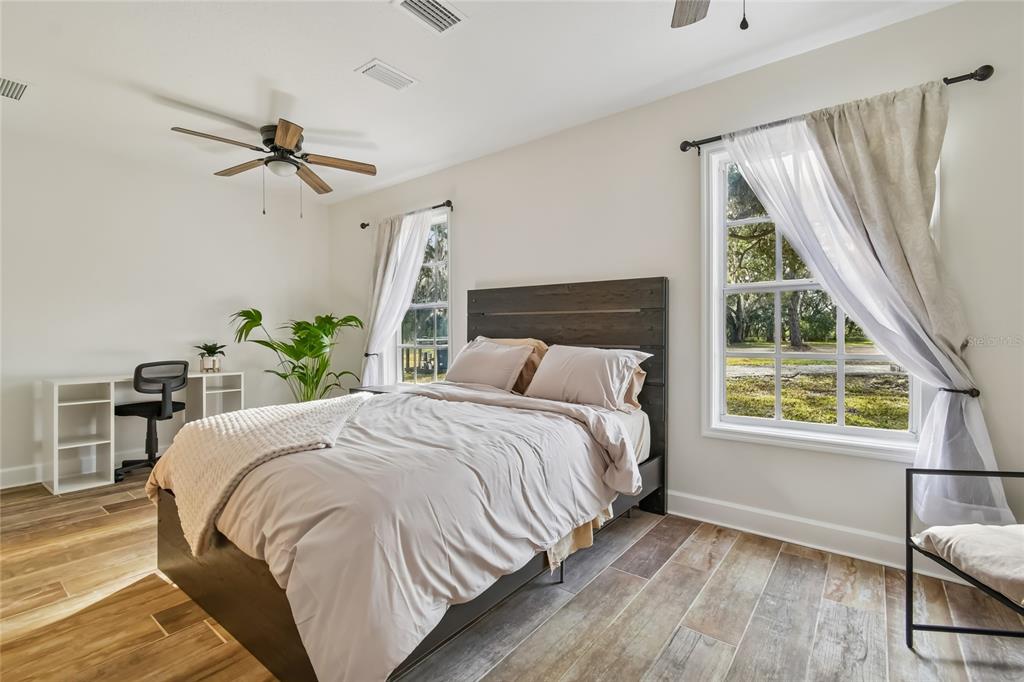 2513 North Valrico Road Seffner, FL 33584 - Photo 52 of 76