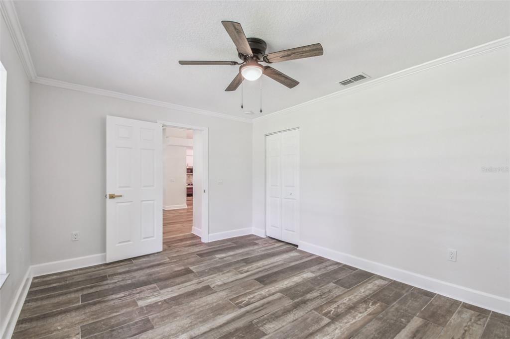 2513 North Valrico Road Seffner, FL 33584 - Photo 65 of 85