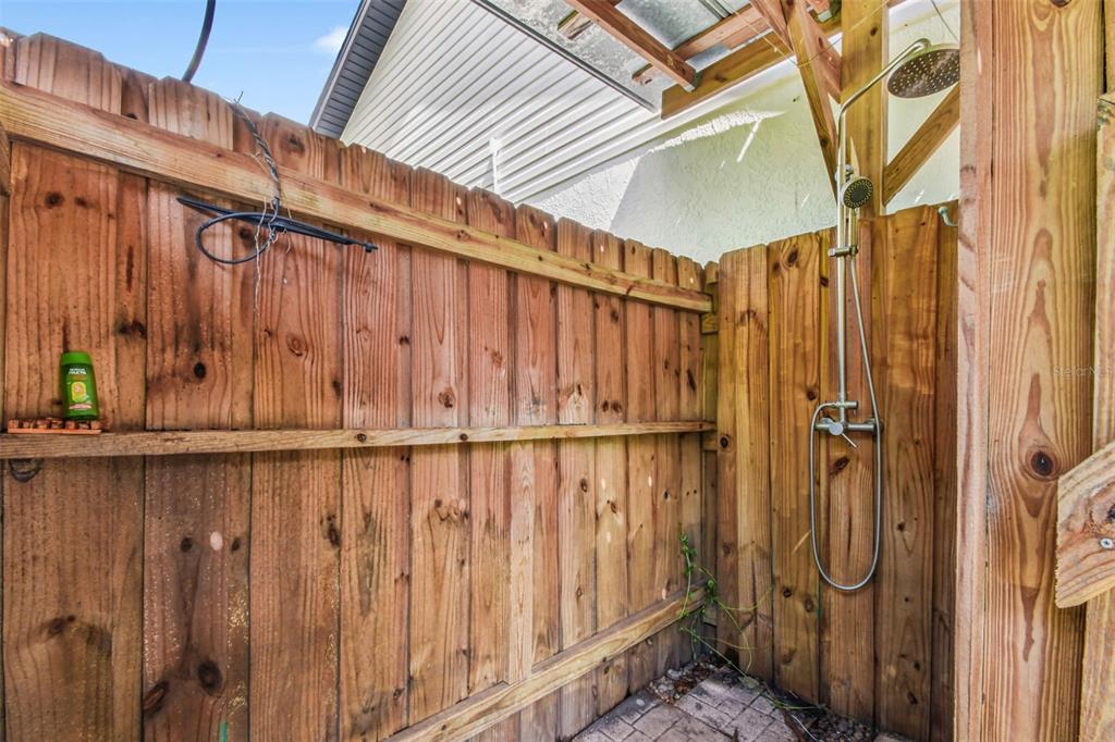 2513 North Valrico Road Seffner, FL 33584 - Photo 73 of 85