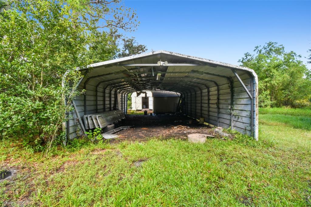 2513 North Valrico Road Seffner, FL 33584 - Photo 77 of 85