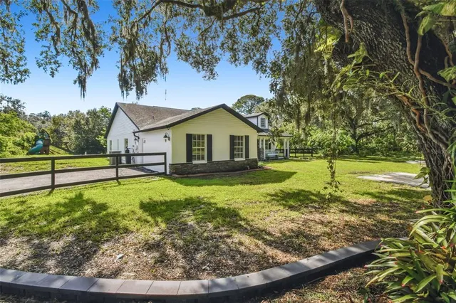 $855,000 | 2513 North Valrico Road, Seffner, FL 33584