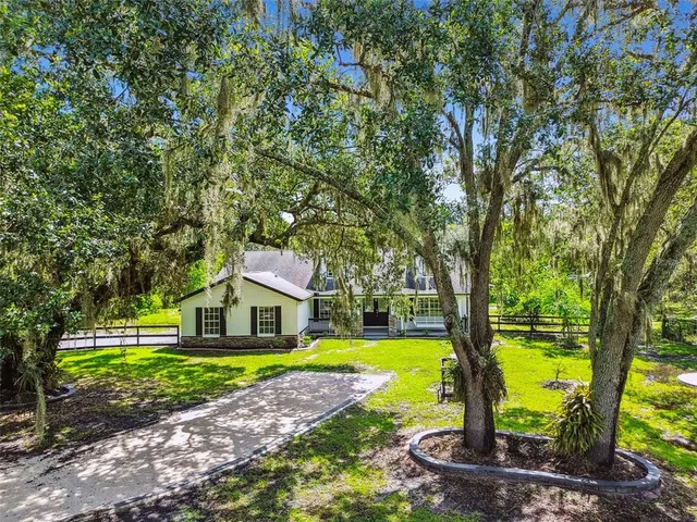 $855,000 | 2513 North Valrico Road, Seffner, FL 33584