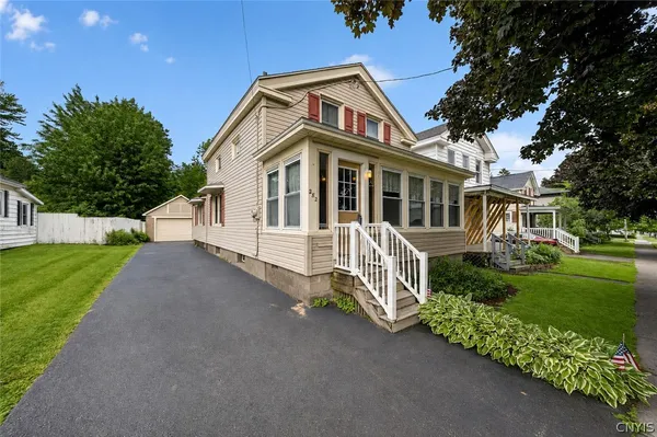 $189,500 | 282 West 5th Street, Oswego, NY 13126