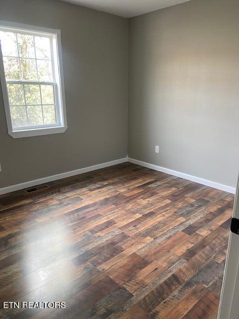 108 Thompson Street Athens, TN 37303 - Photo 21 of 28 thumbnail_IMG_1371