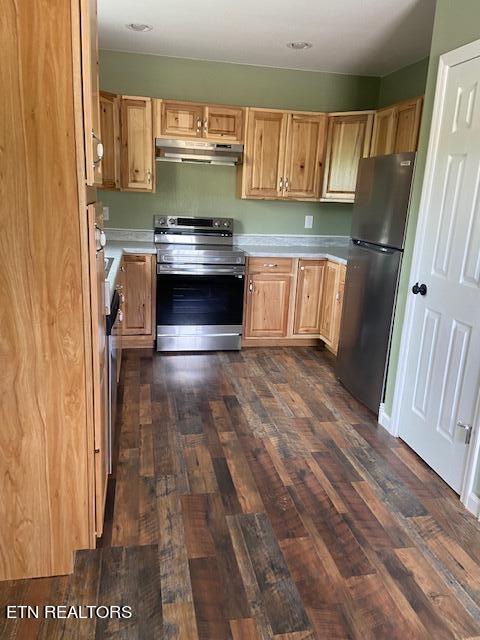 108 Thompson Street Athens, TN 37303 - Photo 9 of 28 thumbnail_IMG_1357