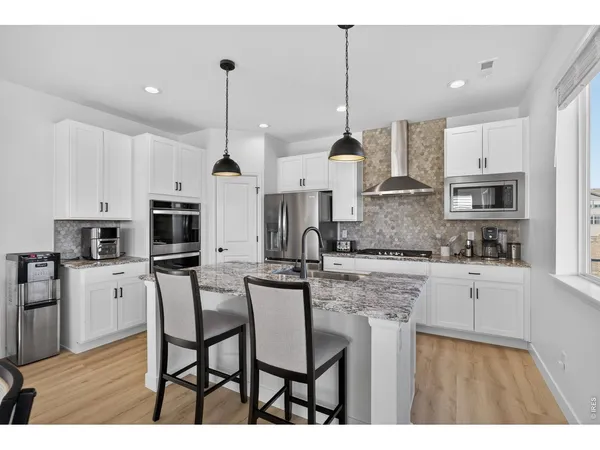 $799,000 | 390 Kansas Avenue, Berthoud, CO 80513