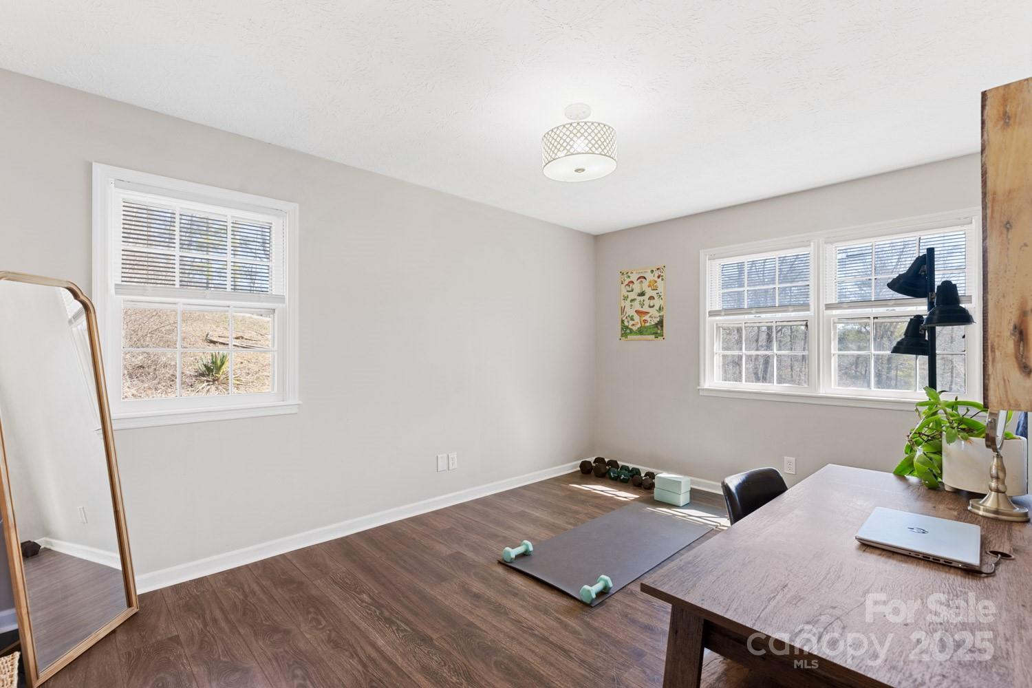 39 Edwards Road Fairview, NC 28730 - Photo 12 of 20 a workspace with furniture and window