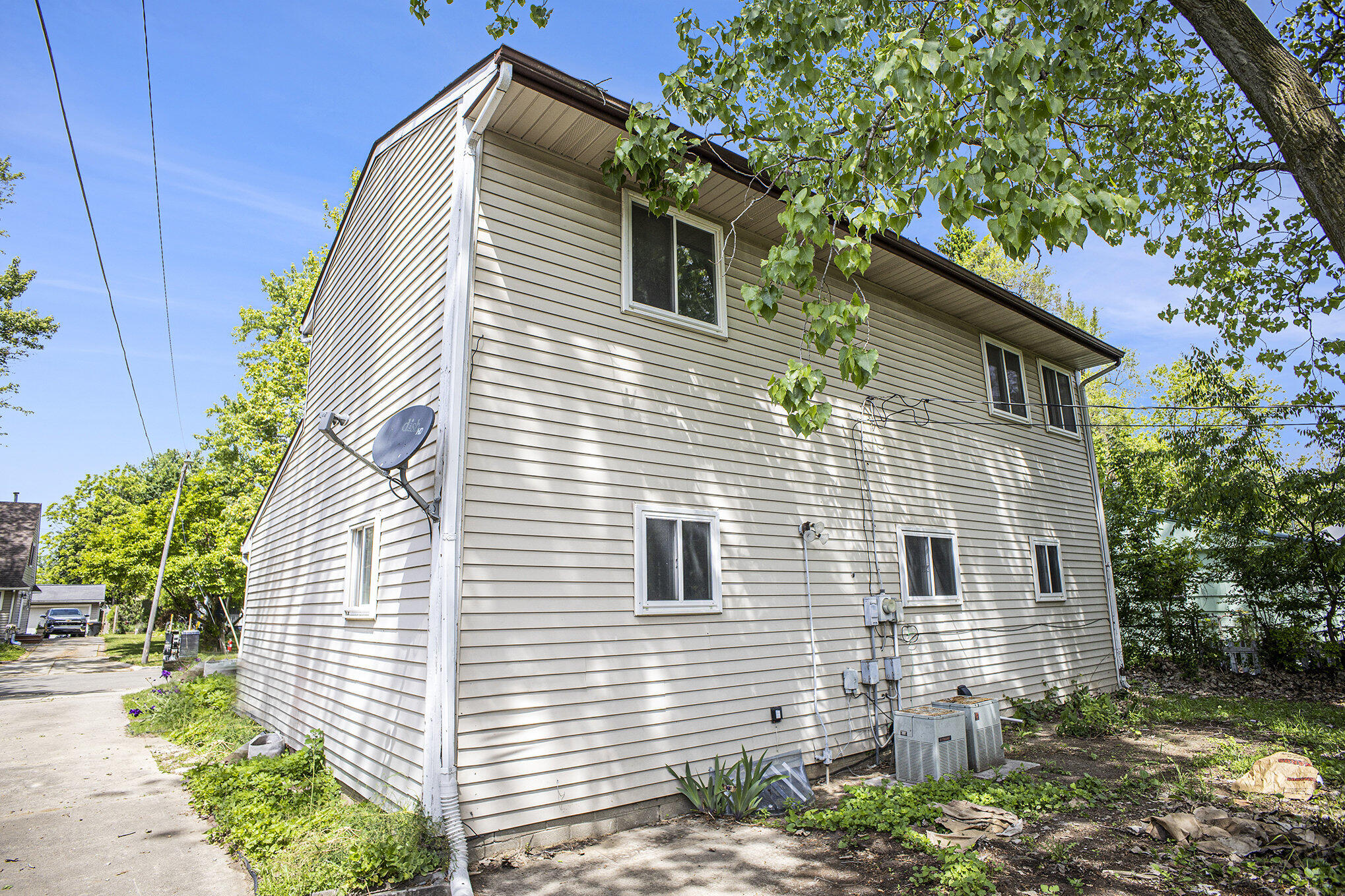 511 Lane Street Chelsea, MI 48118 - Photo 23 of 28 023_img_3739_72