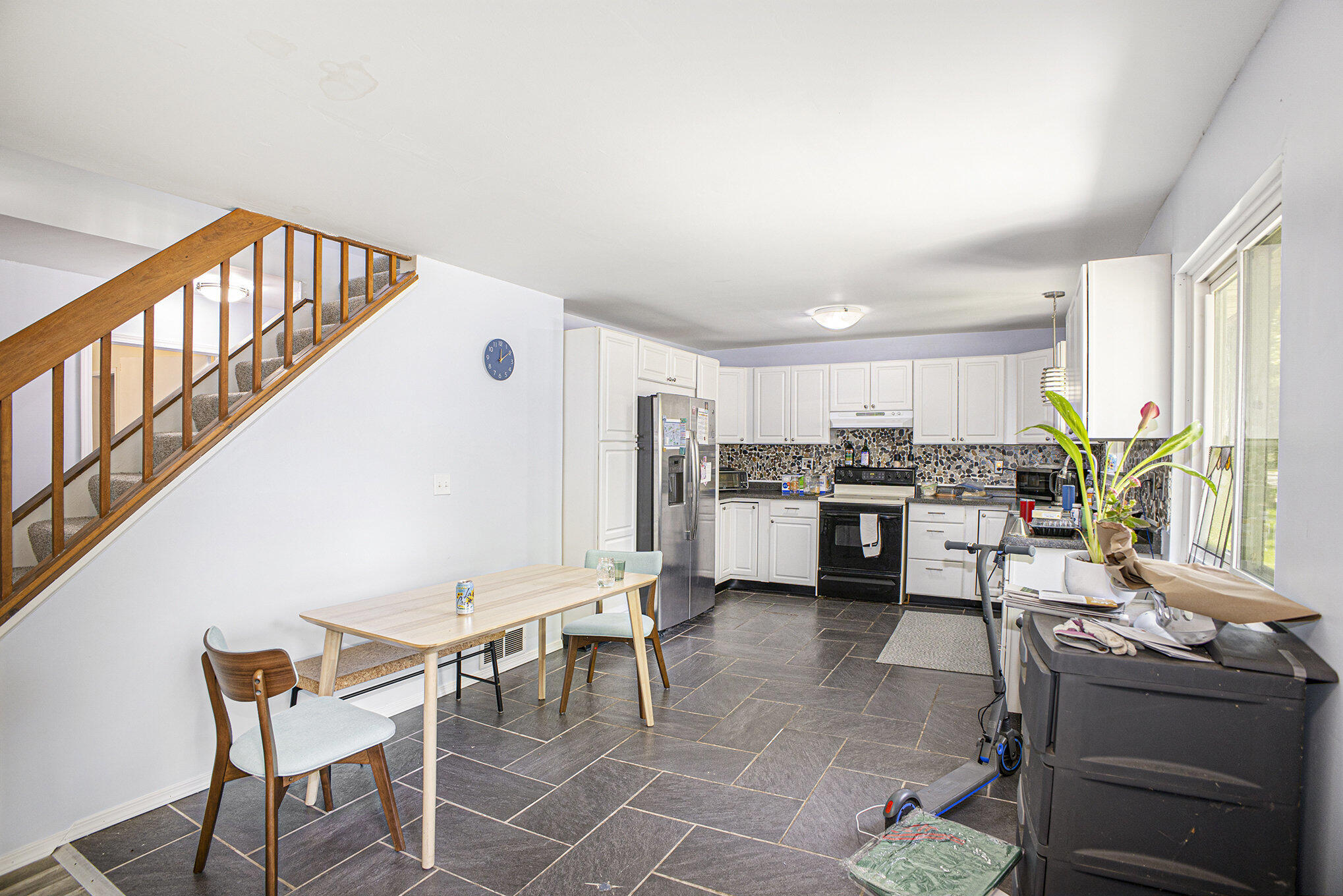 511 Lane Street Chelsea, MI 48118 - Photo 5 of 28 005_img_3748_644