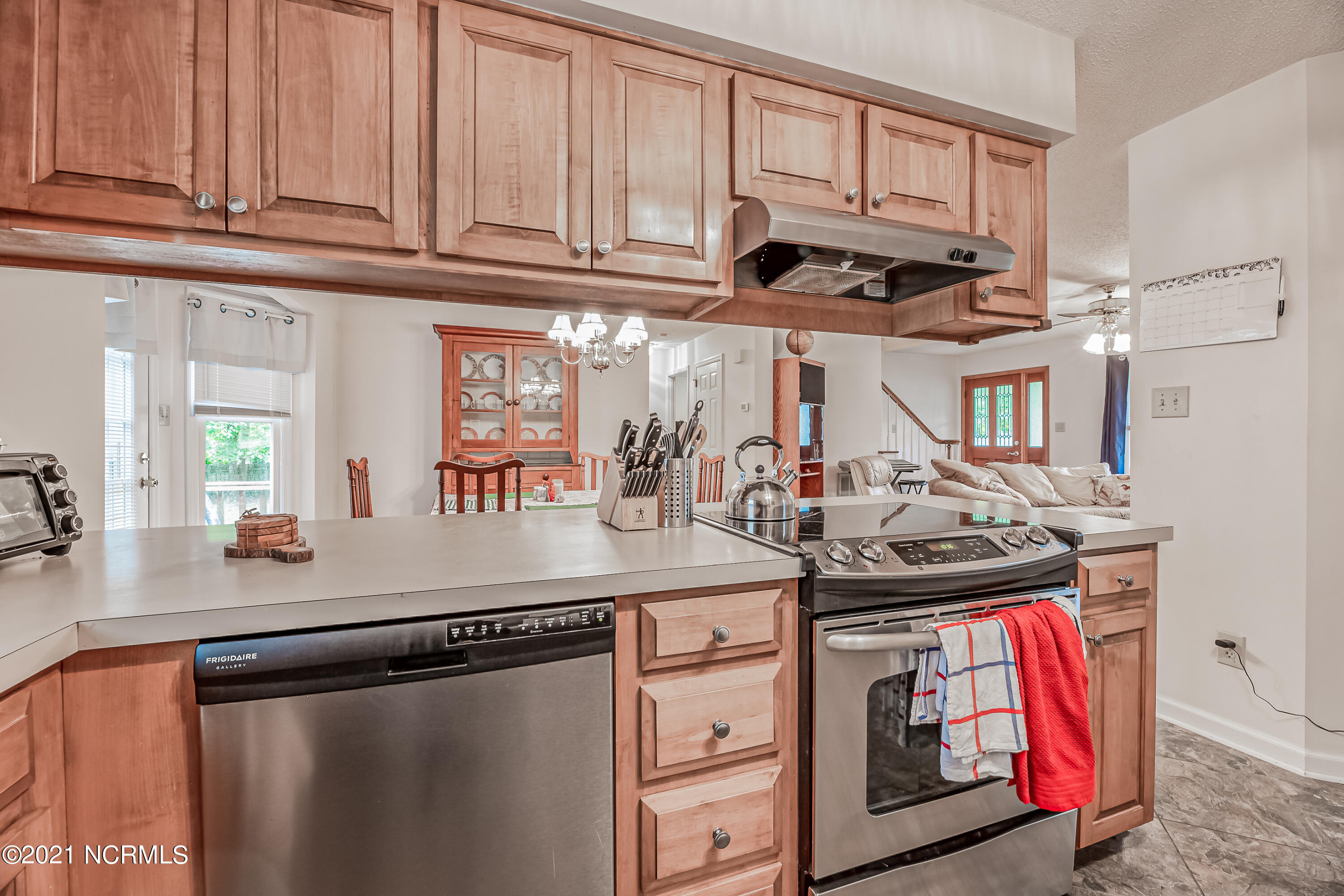 1891 Jack Rabbit Lane New Bern, NC 28562 - Photo 18 of 46 18KITCHEN