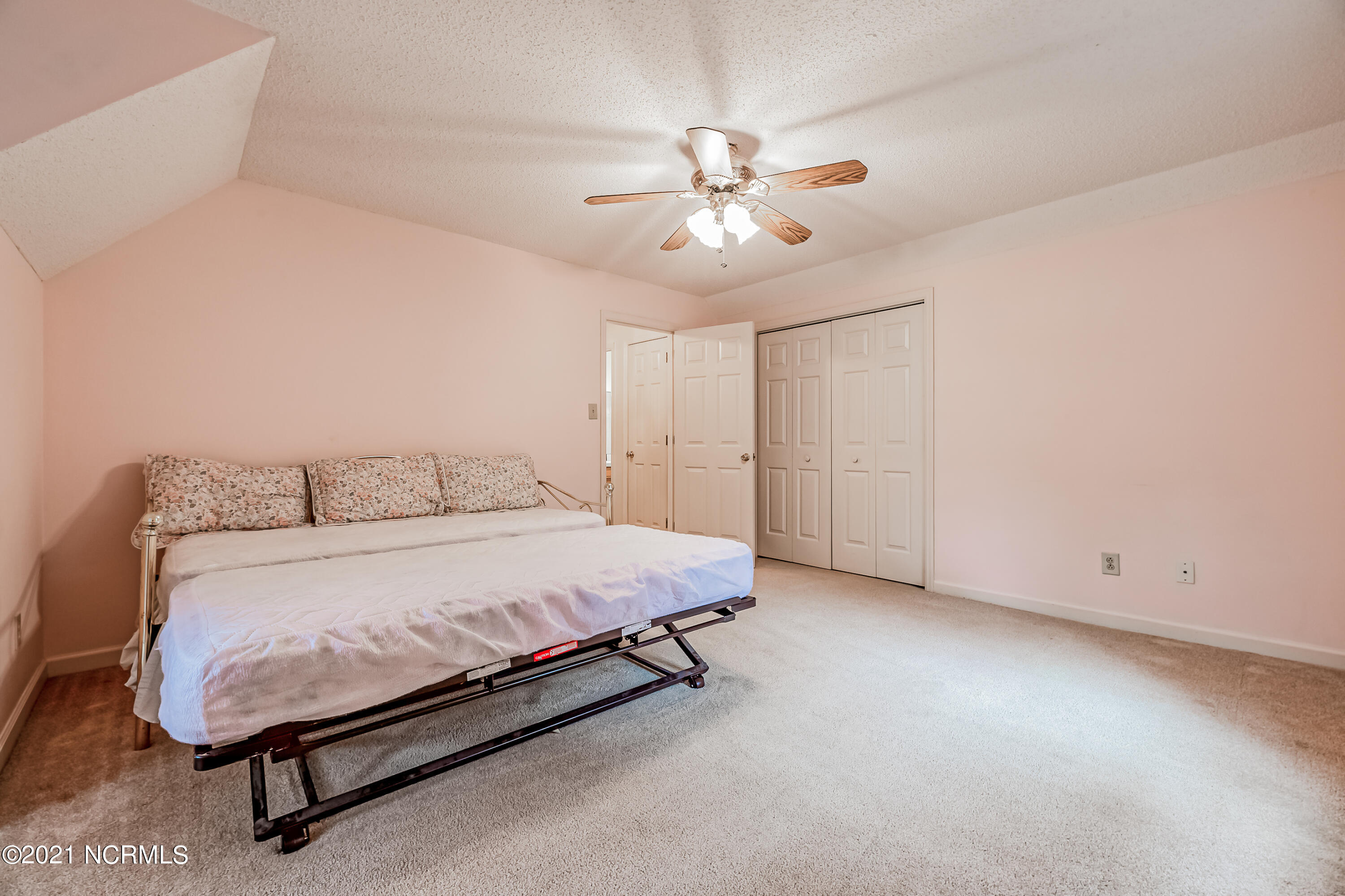 1891 Jack Rabbit Lane New Bern, NC 28562 - Photo 32 of 46 32BED2