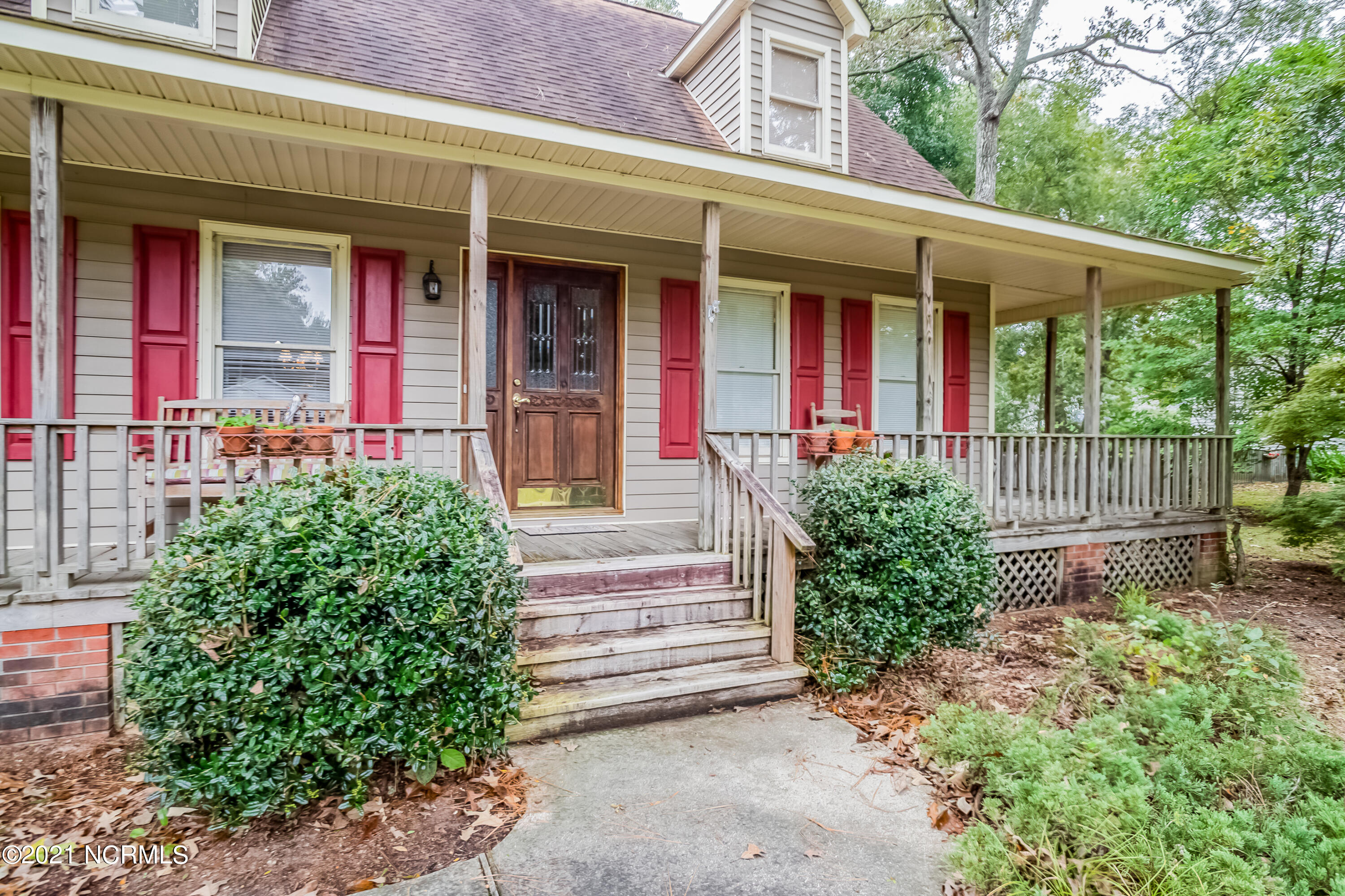 1891 Jack Rabbit Lane New Bern, NC 28562 - Photo 5 of 46 5FRONT