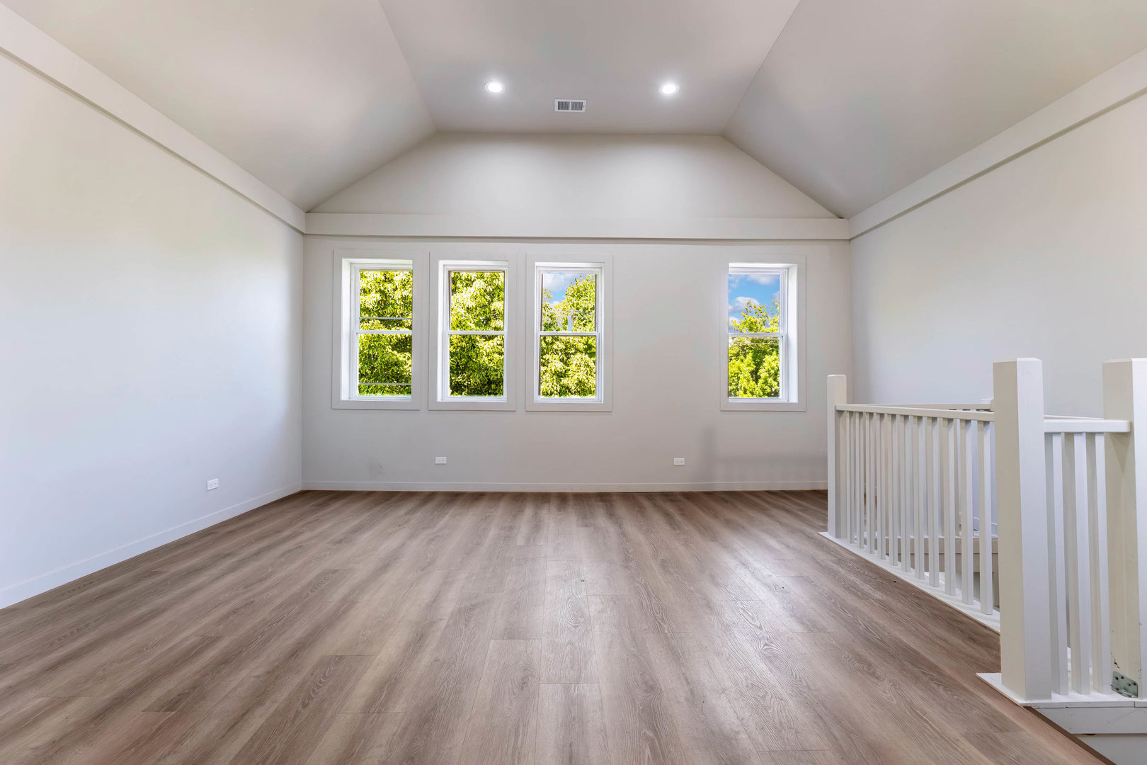 4201 South Normal Avenue, Unit 4 Chicago, IL 60609 - Photo 3 of 10