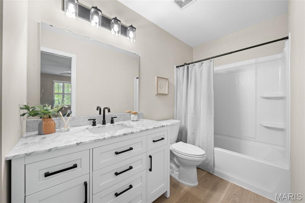 700 Auber Ridge Court Ballwin, MO 63011 - Photo 15 of 33 Gallery Image 15