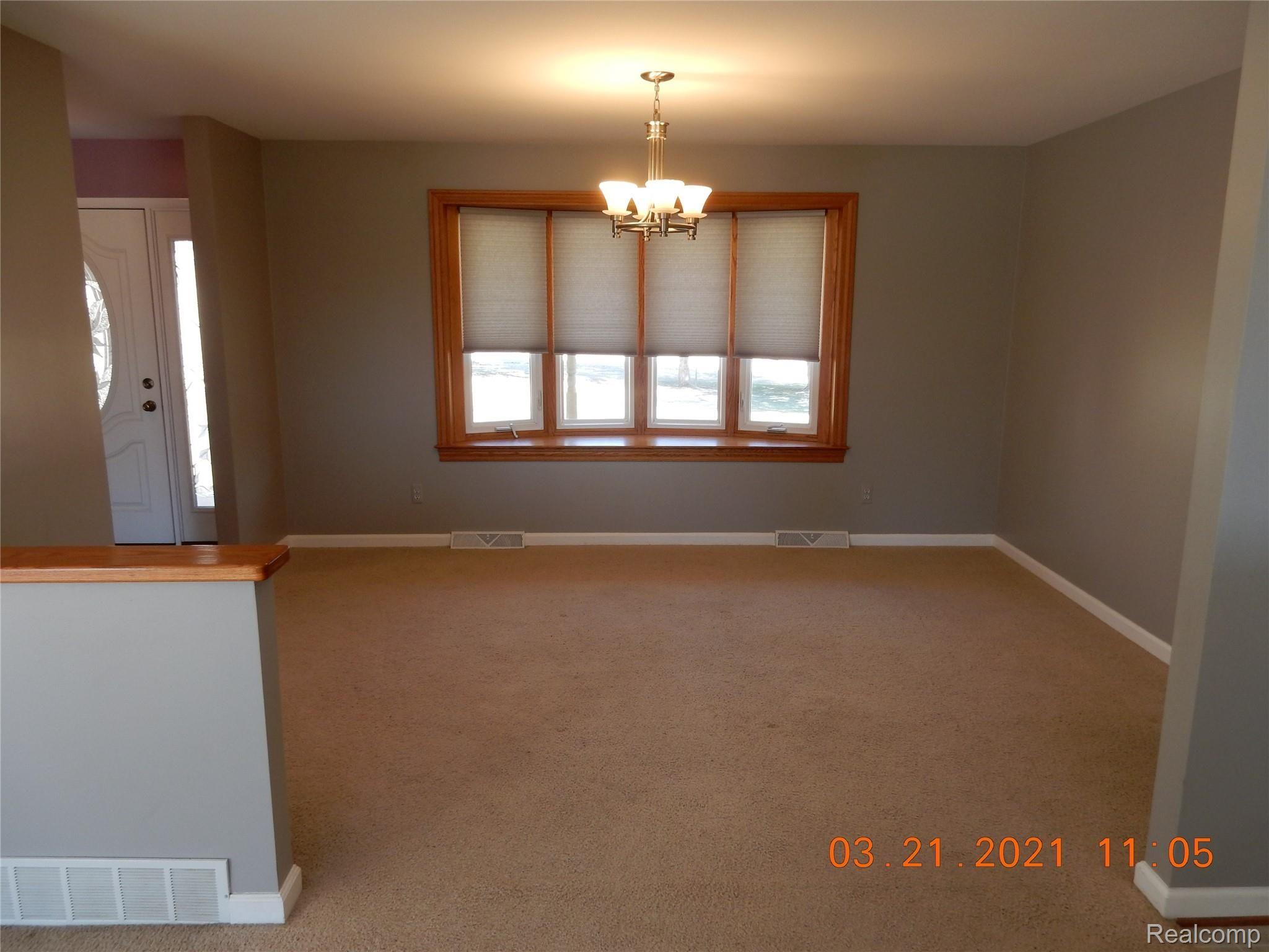 3789 West Schafer Road Pinckney, MI 48169 - Photo 14 of 47 DSCN2990.JPG