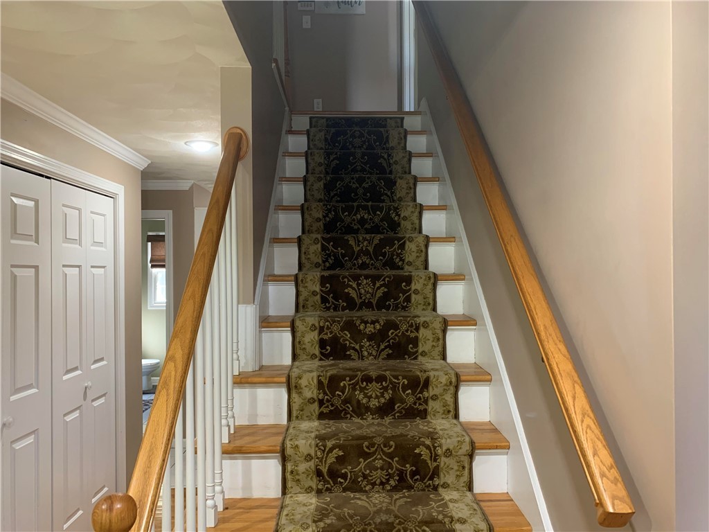 194 Council Rock Road Cranston, RI 02921 - Photo 16 of 21 Gallery Image 16