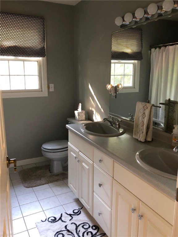 194 Council Rock Road Cranston, RI 02921 - Photo 20 of 21 Gallery Image 20