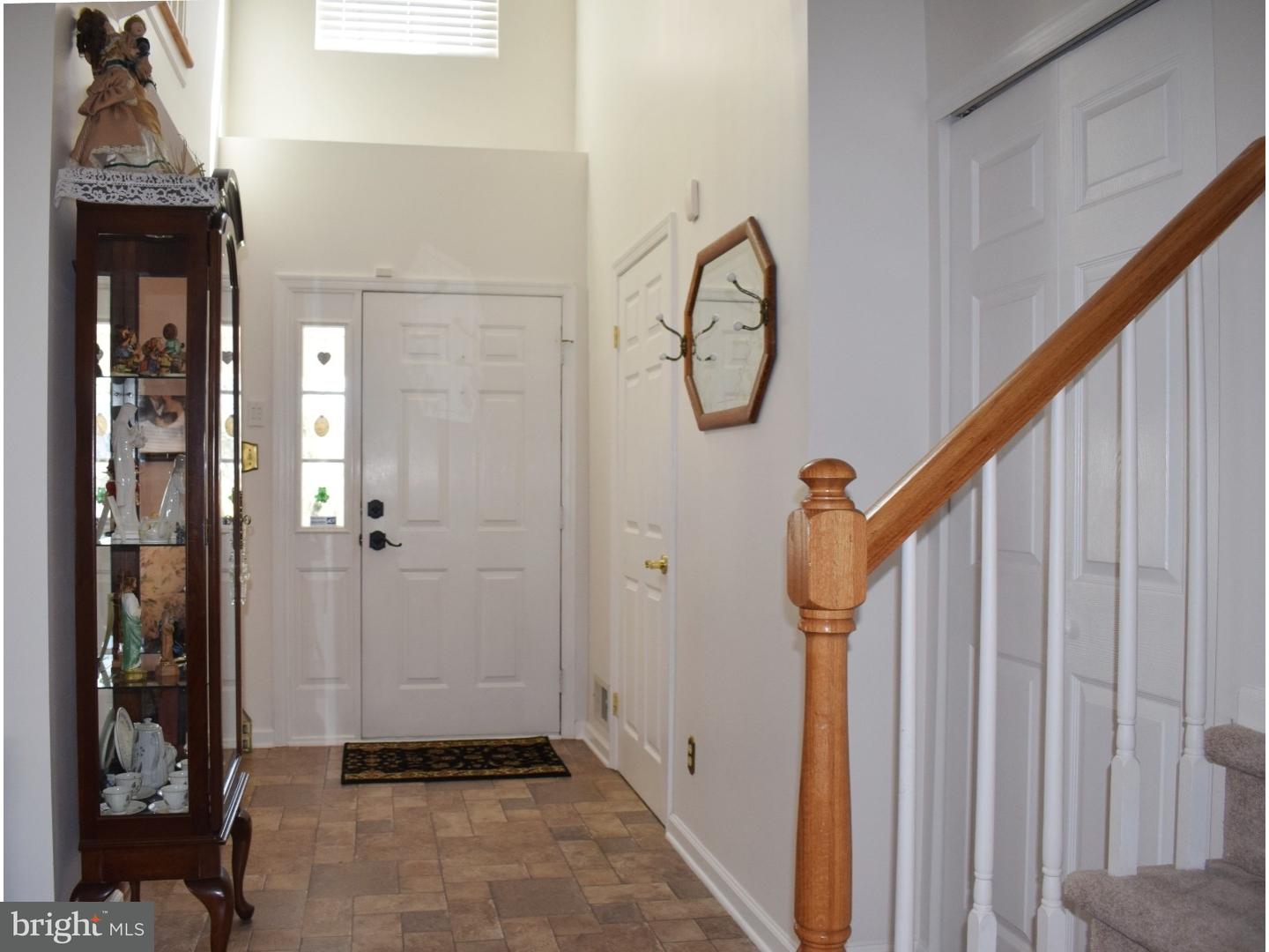 126 Cornflower Road Hamilton, NJ 08620 - Photo 2 of 25