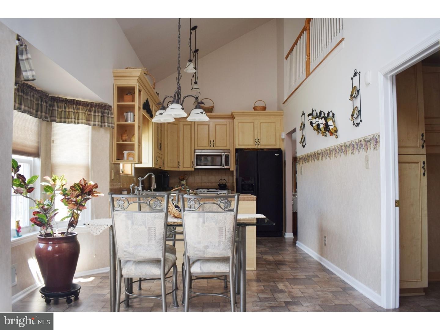 126 Cornflower Road Hamilton, NJ 08620 - Photo 7 of 25