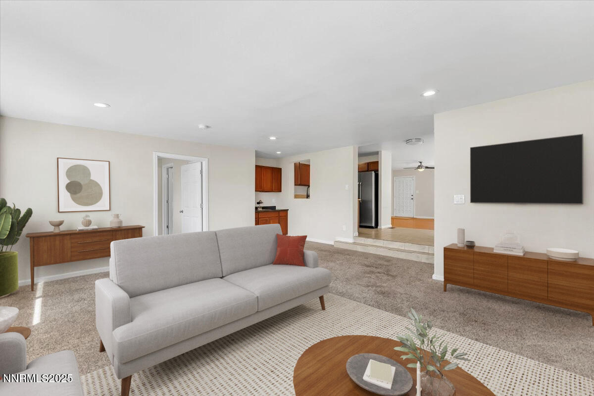 1375 Wesley Drive Reno, NV 89503 - Photo 4 of 35 15-1375 Wesley Dr Reno NV 89503 (15 of 3