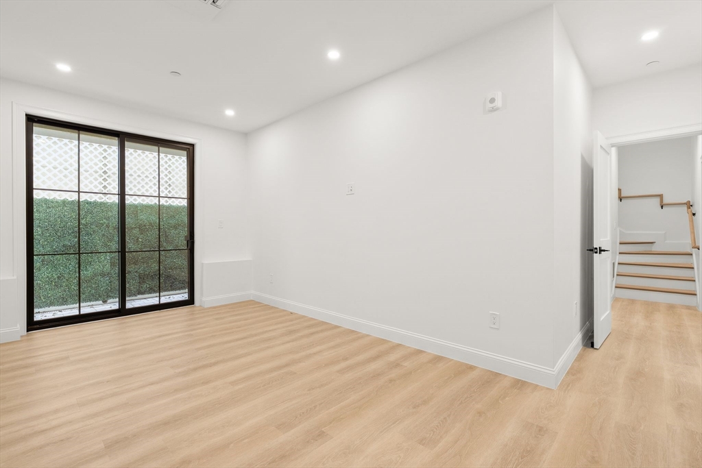27 Shepard Street, Unit 3 Boston, MA 02135 - Photo 21 of 33