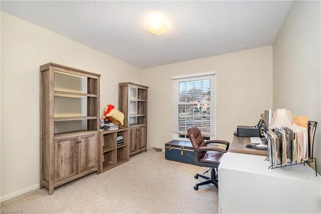 $299,999 | 1526 Regency Drive, Burlington, NC 27215